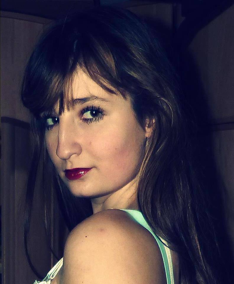 21P Hot german woman