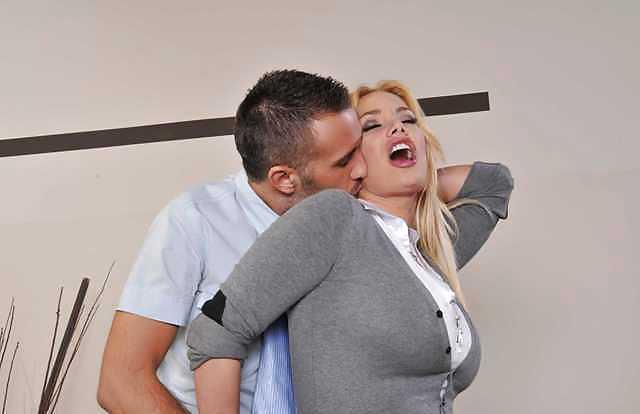 25P Blonde secretary