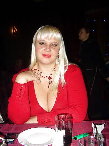 9P Busty Russian Woman 493