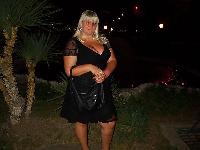 9P Busty Russian Woman 493