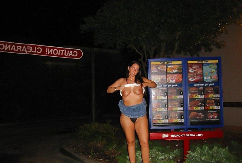 15P Flashing Females 16