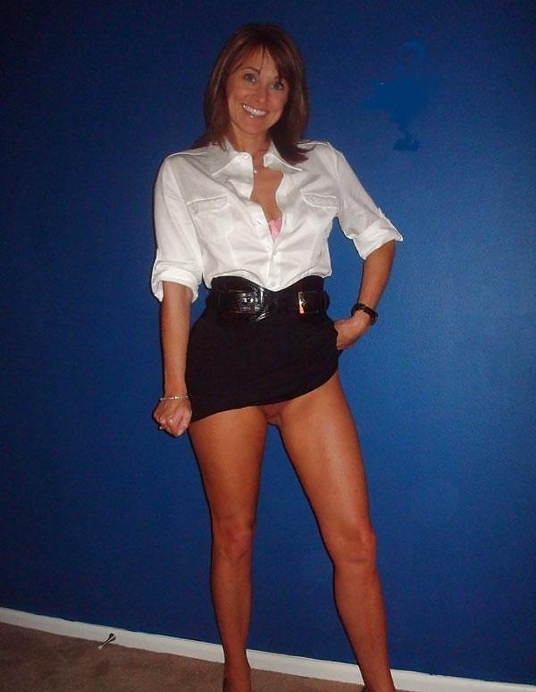 25P Upskirt milf teens sluts