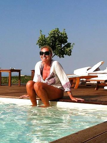 25P Antonella Clerici (Italian Milf)