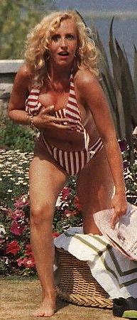 25P Antonella Clerici (Italian Milf)