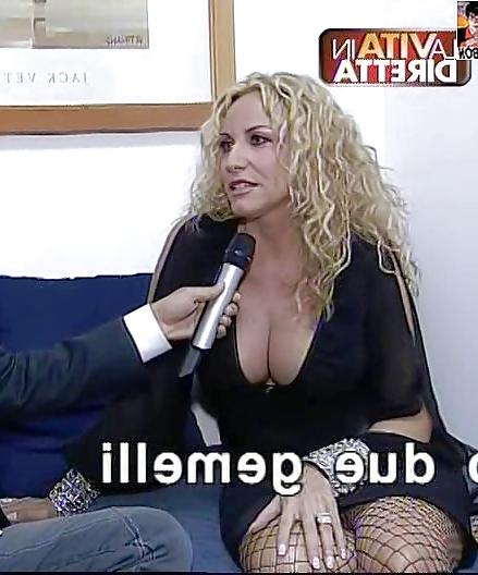 25P Antonella Clerici (Italian Milf)