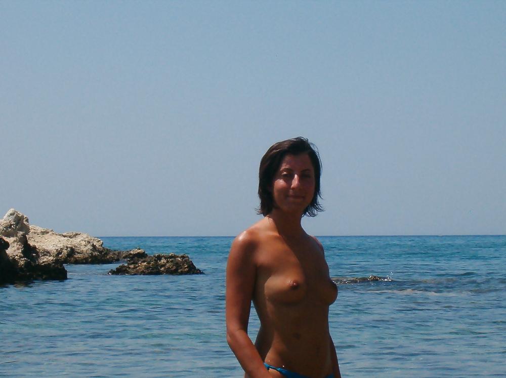 13P Tiny Tits Exgirfriend On The Beach