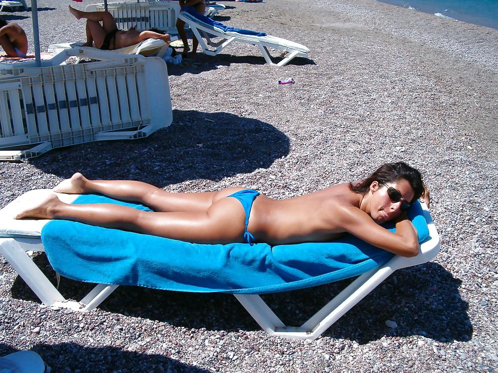 13P Tiny Tits Exgirfriend On The Beach