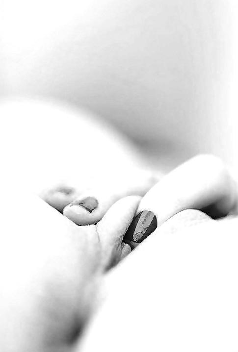 25P Caress touch glance last bit of the body has its secret 