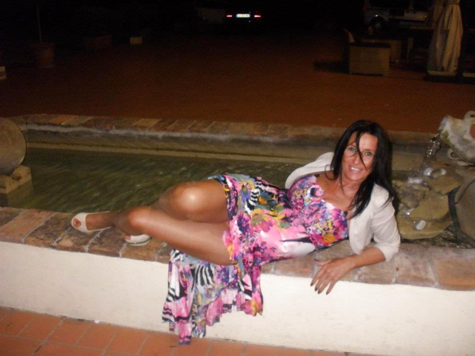 25P Italian milf: Giovanna