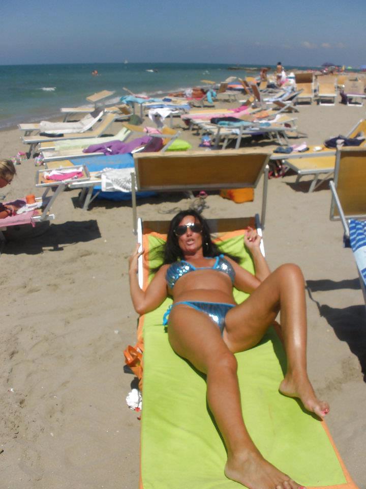 25P Italian milf: Giovanna