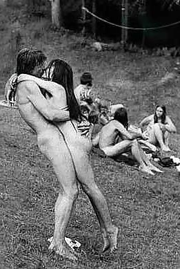 25P Public Nudity