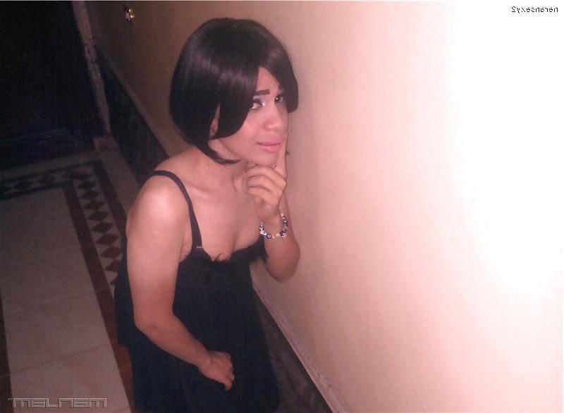 25P Arab Gay & Shemale