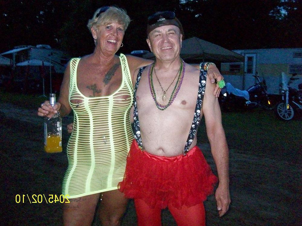 25P Wild  bike party