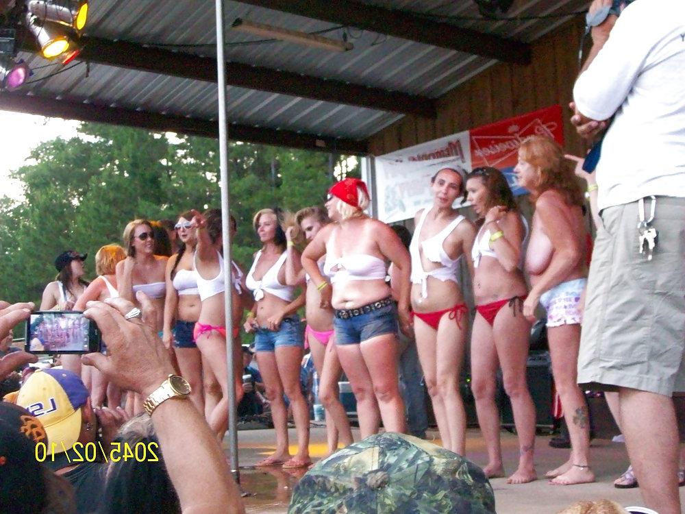 25P Wild  bike party