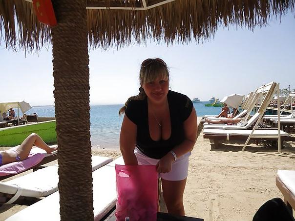 13P Busty Russian Woman 1011