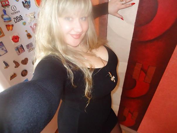 13P Busty Russian Woman 1011