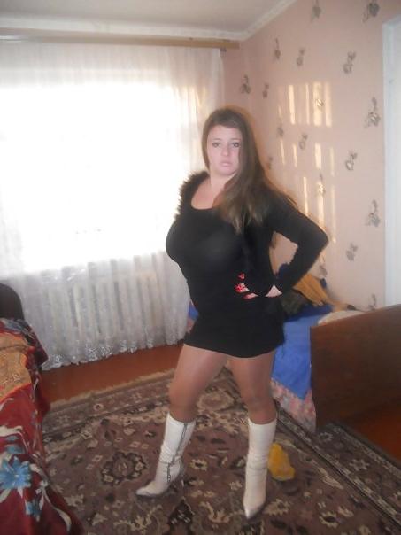 19P Busty Russian Woman 974
