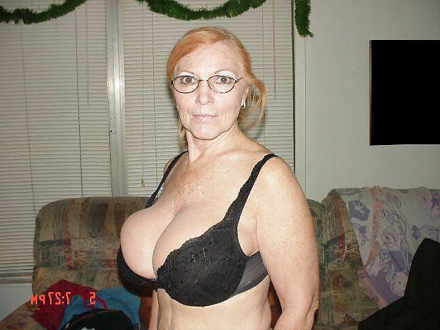 25P Busty Hairy Grannies 15