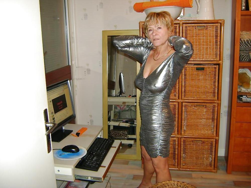 25P Busty Hairy Grannies 13