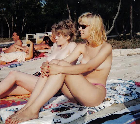 20P Pictures From The Beach