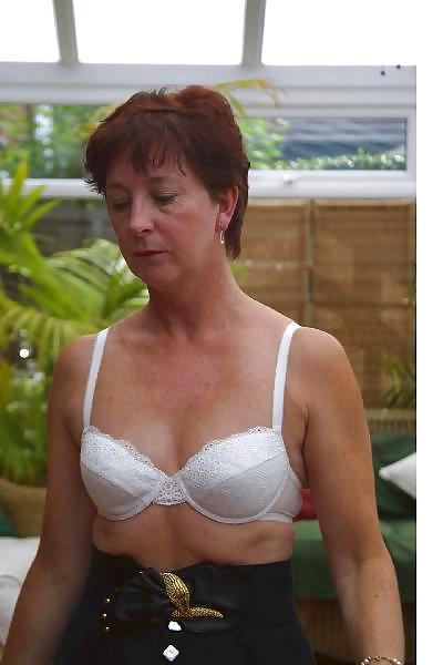 17P Ann from the countryside flashing nude