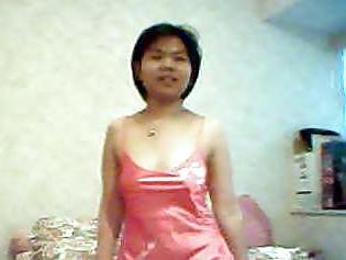 25P Filipina Flashing on Webcam