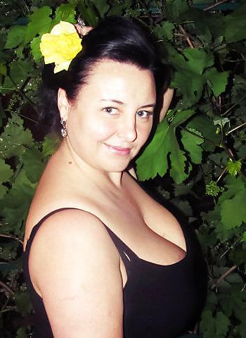 25P Iren - Ukrainian MILF with big boobs