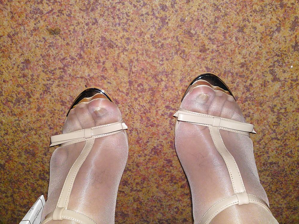 19P Nylon and high heels