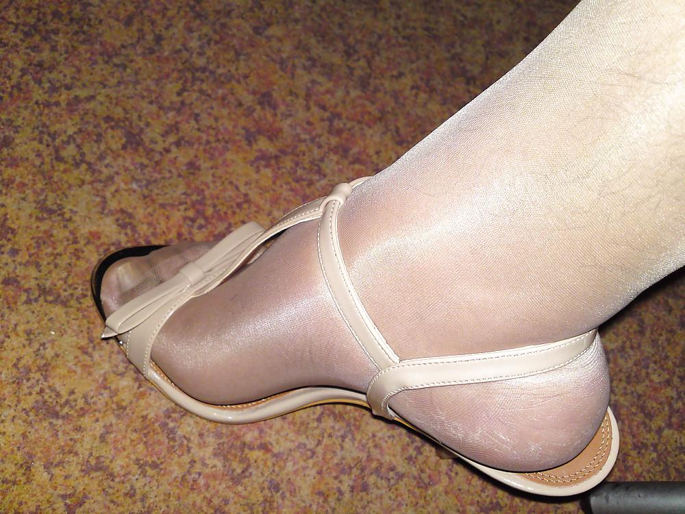 19P Nylon and high heels