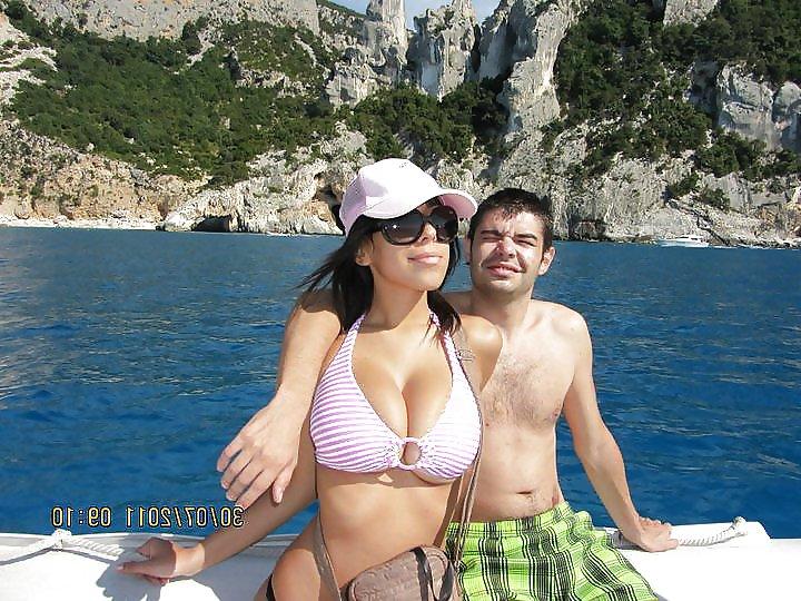 24P Big Boobs Beach 8