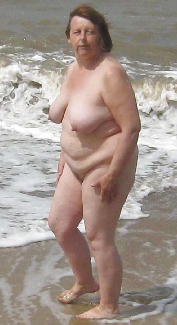 12P Love big older woman