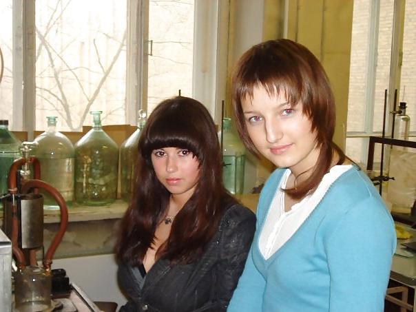 14P Busty Russian Woman 909