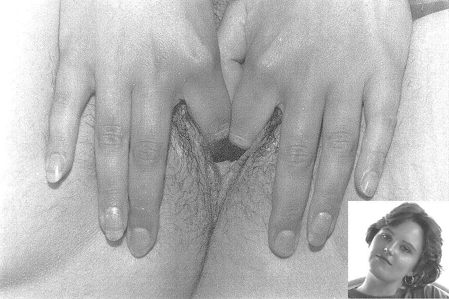 25P Zara Bush Naked more vintaged pix
