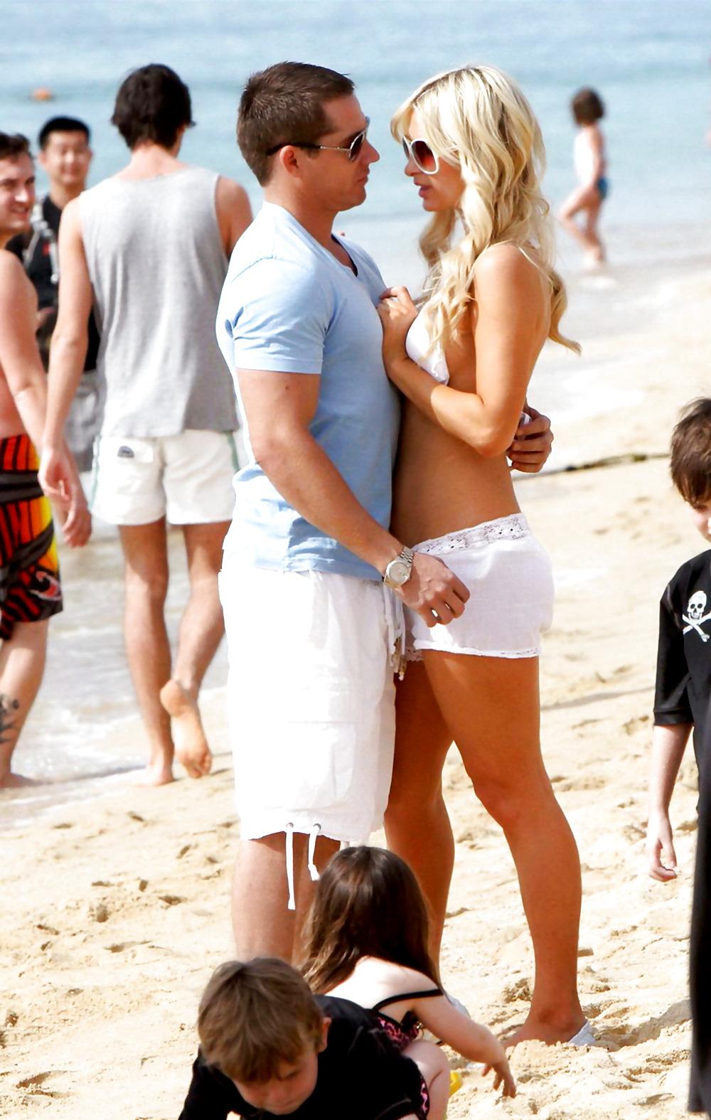 9P Paris Hilton in Bikini at the Beach in Cabo San Lucas