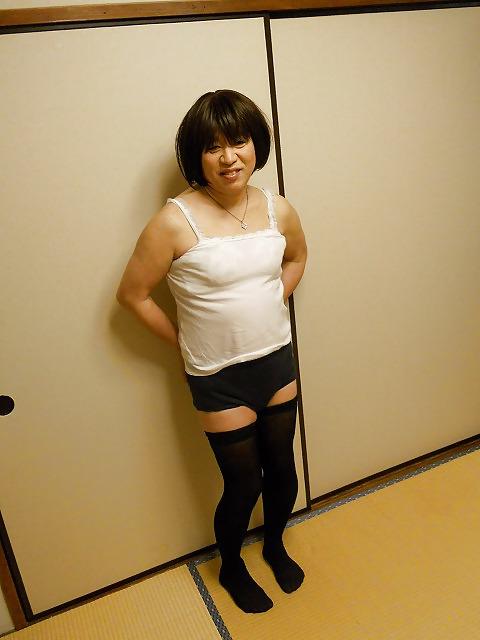14P With japanese woman's gym suit wear bloomers