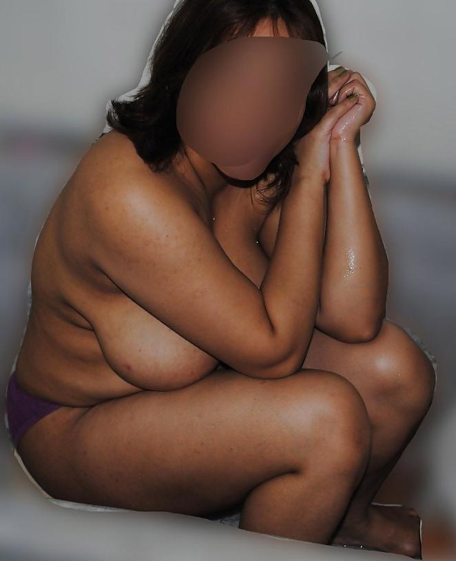25P Indian milf