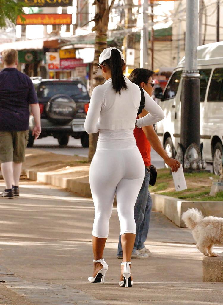 12P Yoga Pants