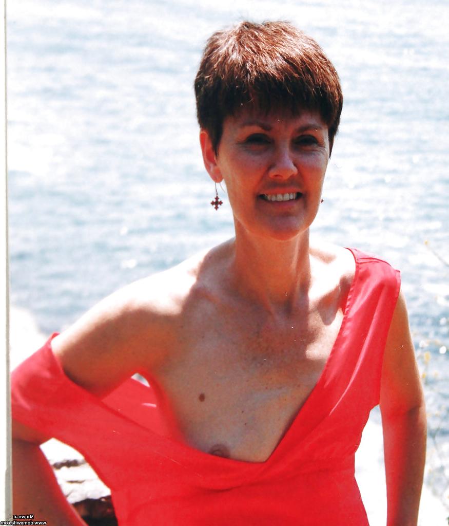 5P Jo - horny mature woman