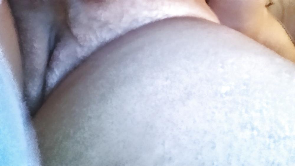 9P Her ass and hairy pussy