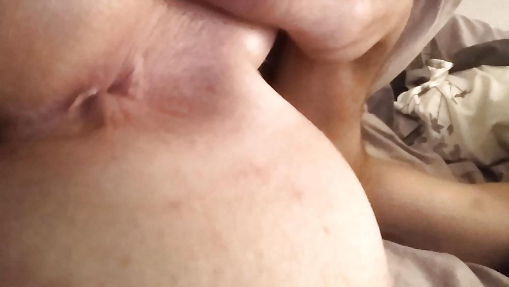 9P Her ass and hairy pussy