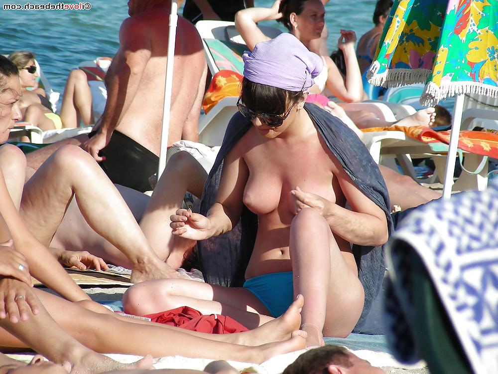 20P My Fav Amateur Busty Girl on the Beach (part.2) 