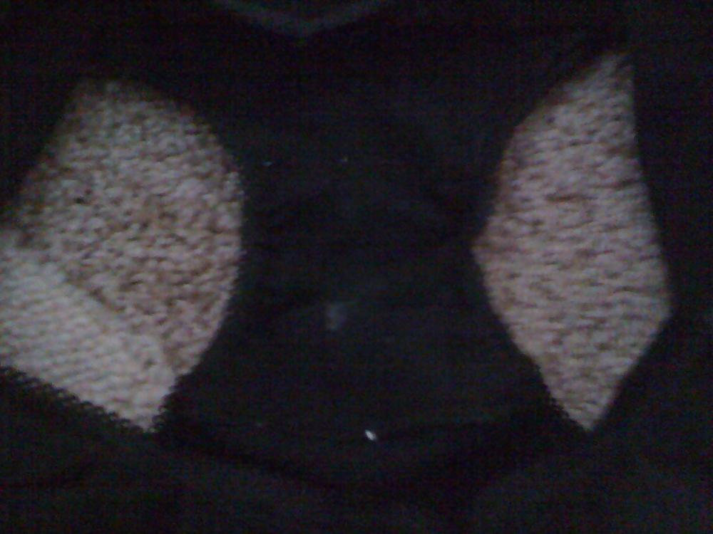 6P The wife's aunty's shoes and big pants