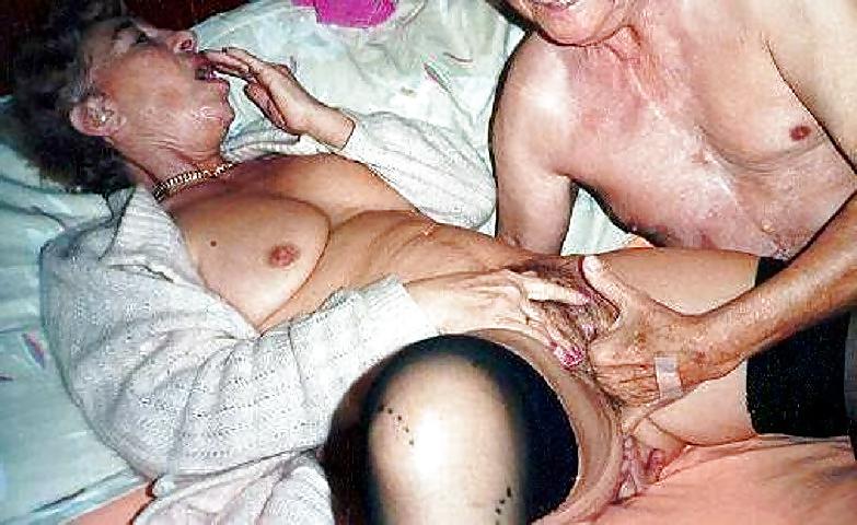 25P Horny Old Wrinkled Grannies 2