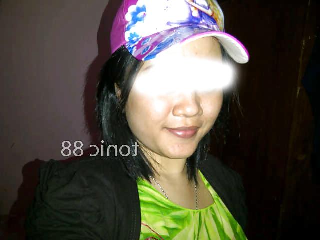 10P Indonesia- milf jilbab tudung ML