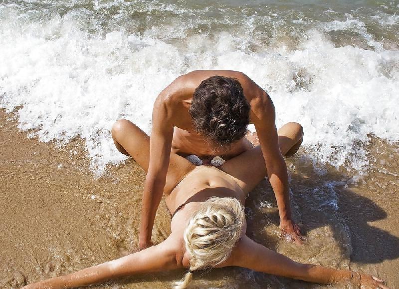 25P Mix beach sex 46