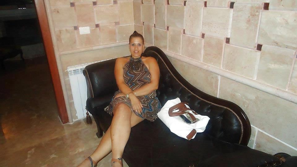 22P Arab Woman 348