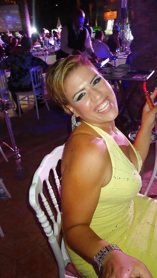22P Arab Woman 348