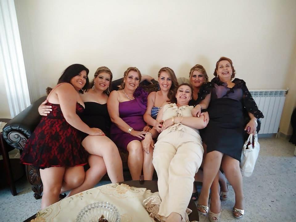 22P Arab Woman 348