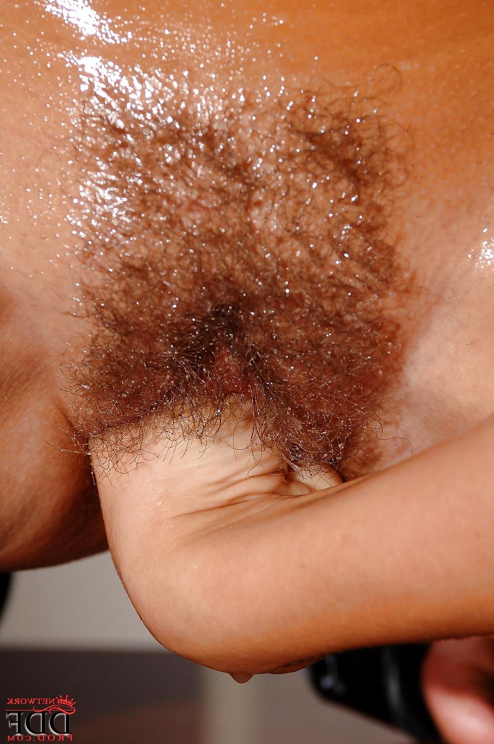 25P Mature and hairy