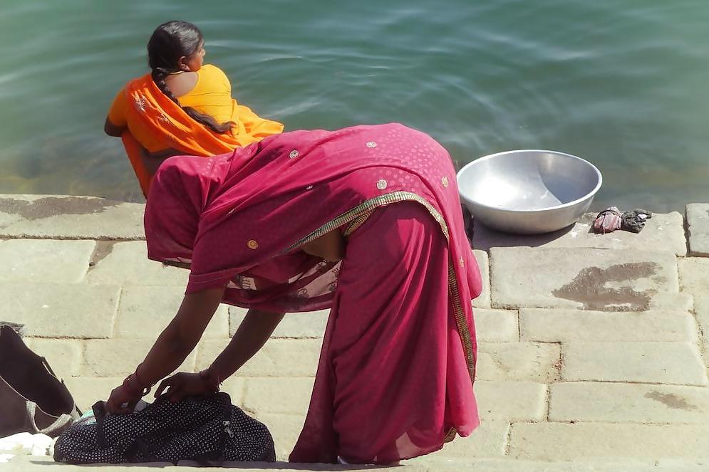6P Sexy Indian Woman